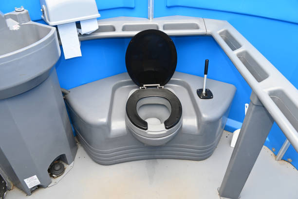 Best Portable restroom trailer rental  in Elsberry, MO